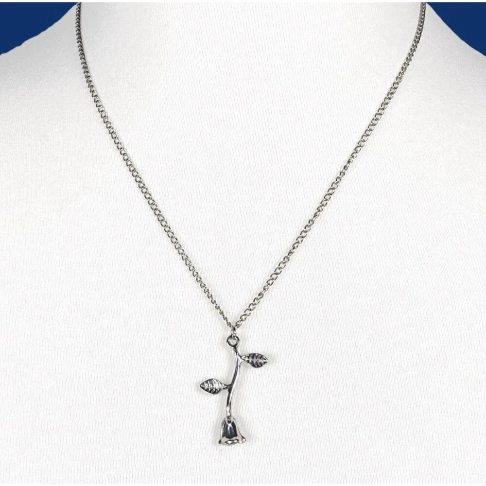 Silver Tone Flower Stem Pendant Necklace Rose Charm Feminine Retro Jewelry 20